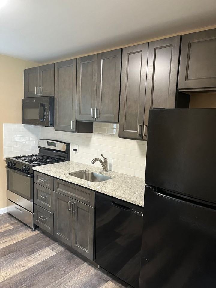 339 Belmont Ave - Photo 2 of 10