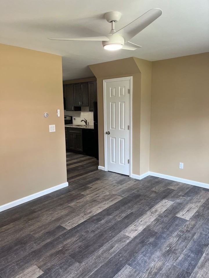 339 Belmont Ave - Photo 4 of 10