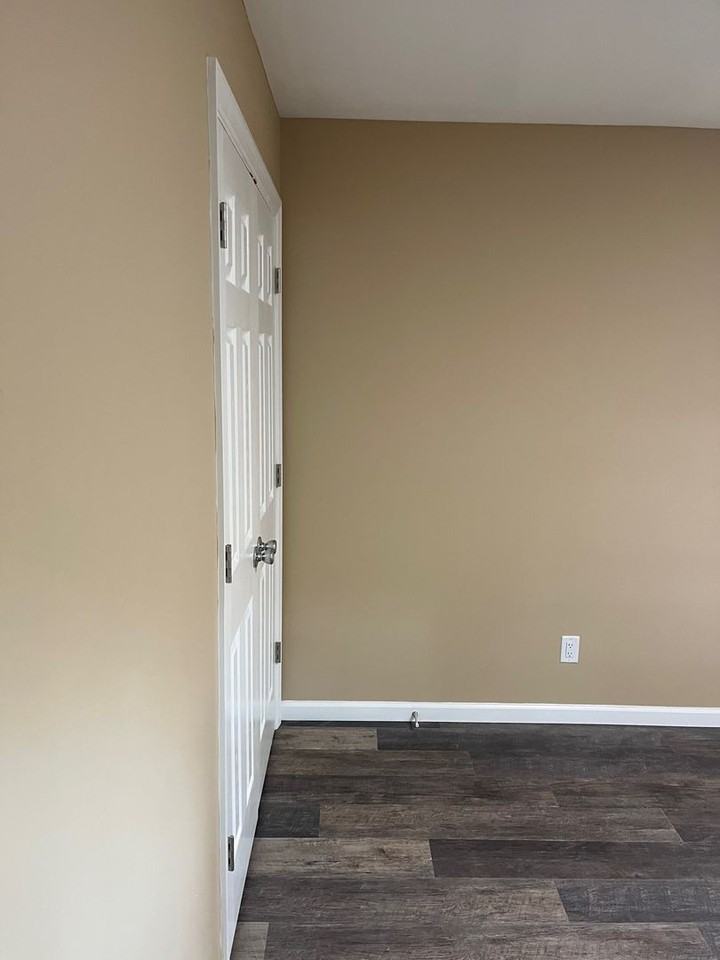 339 Belmont Ave - Photo 6 of 10