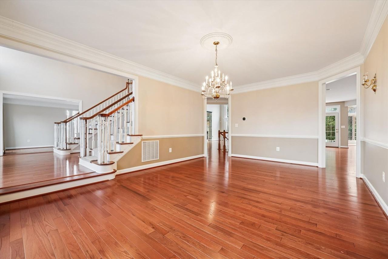 21816 Gaithers Meadow Ln - Photo 5 of 50