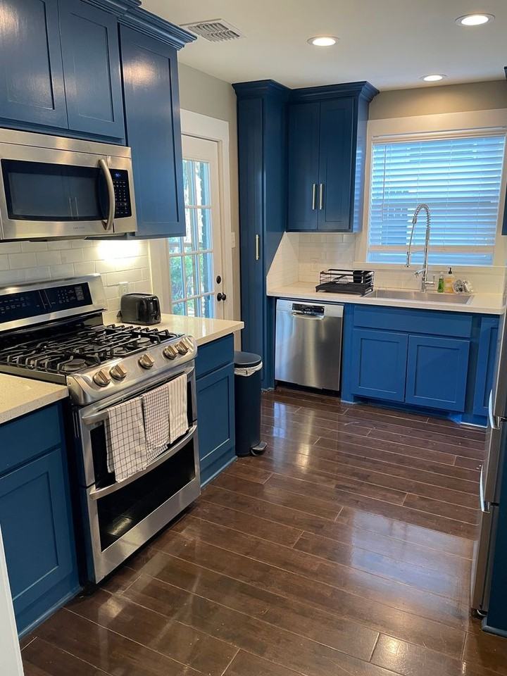 222 Prospect St - Photo 3 of 9