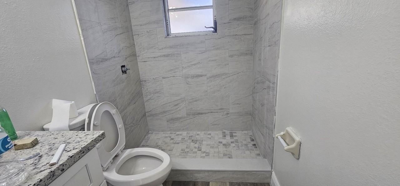 173 Toluca Dr - Photo 3 of 5