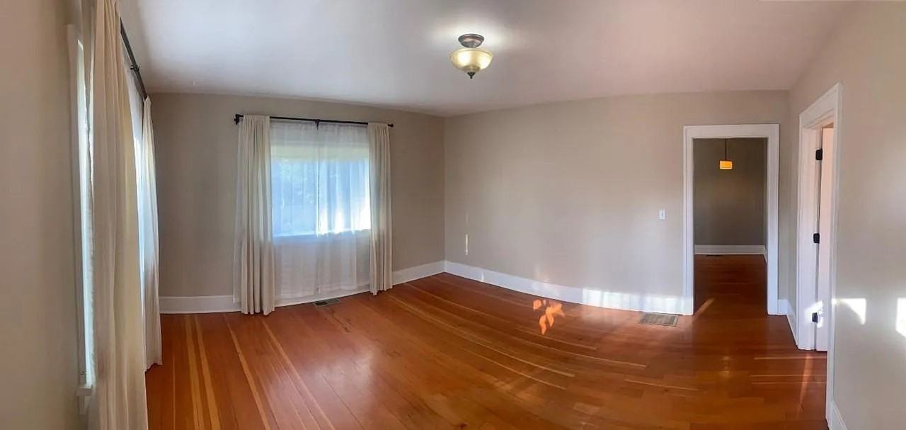 5231 Se Hull Ave - Photo 3 of 22