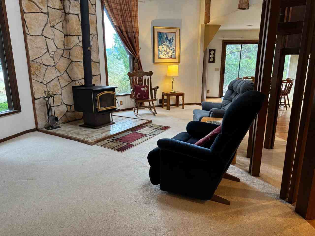 11170 Rasar Dr - Photo 6 of 21