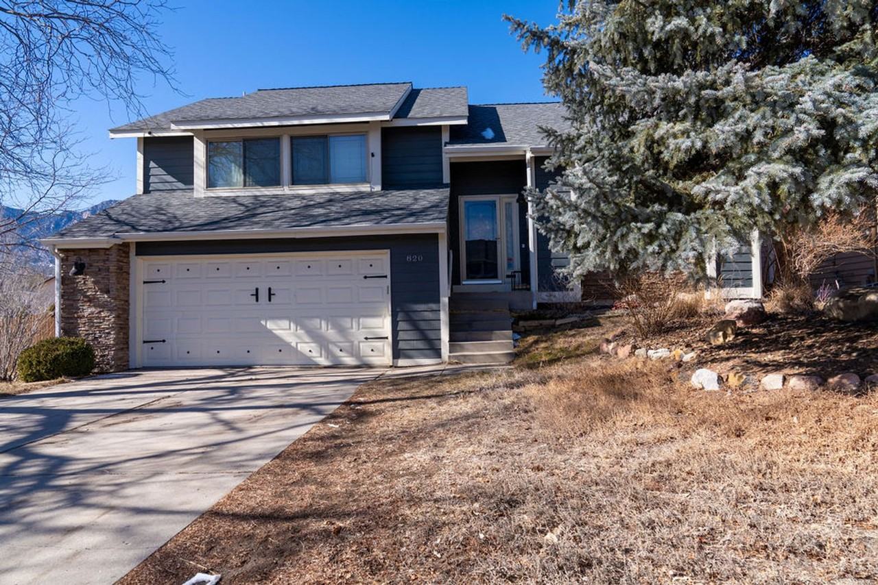 820 Quail Lake Cir - Photo 2 of 22