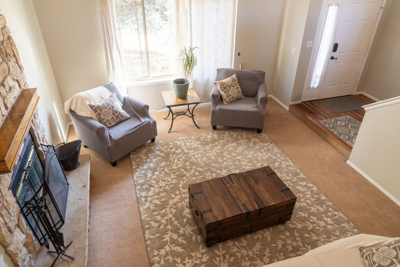 820 Quail Lake Cir - Photo 4 of 22