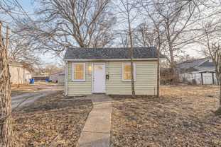 417 S Madison St - Photo 1 of 1