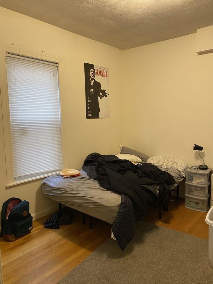 91 Calumet St - Photo 6 of 19