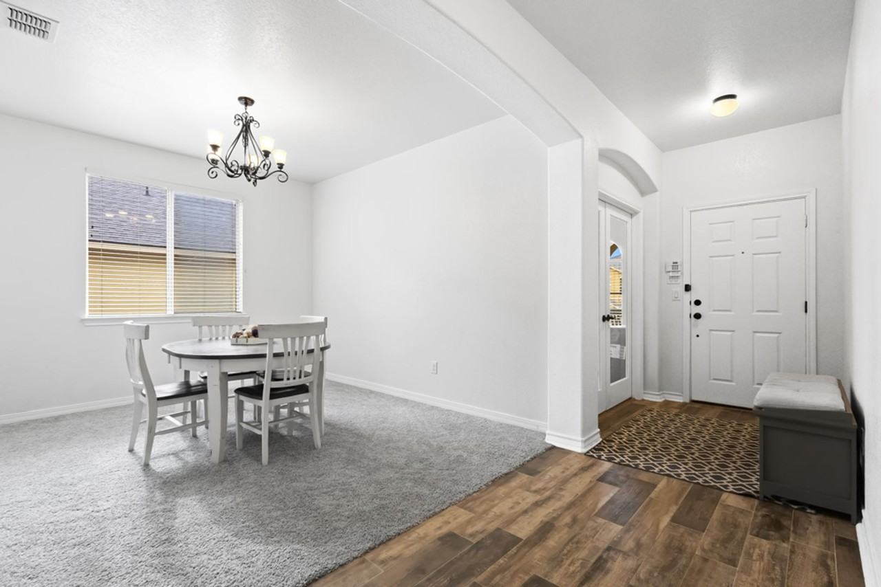 2831 Elm Tree Park - Photo 4 of 25