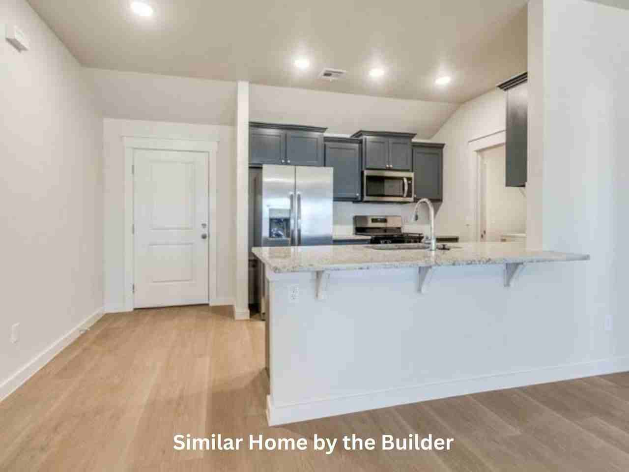 917 Nw 87th St - Photo 6 of 33