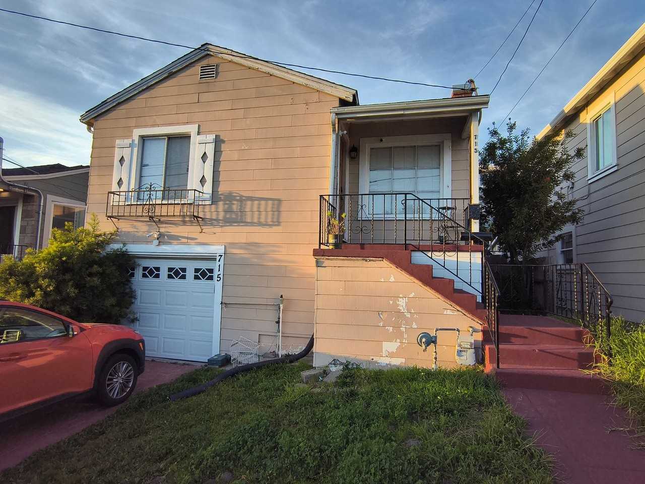 715 Washington Ave - Photo 2 of 30