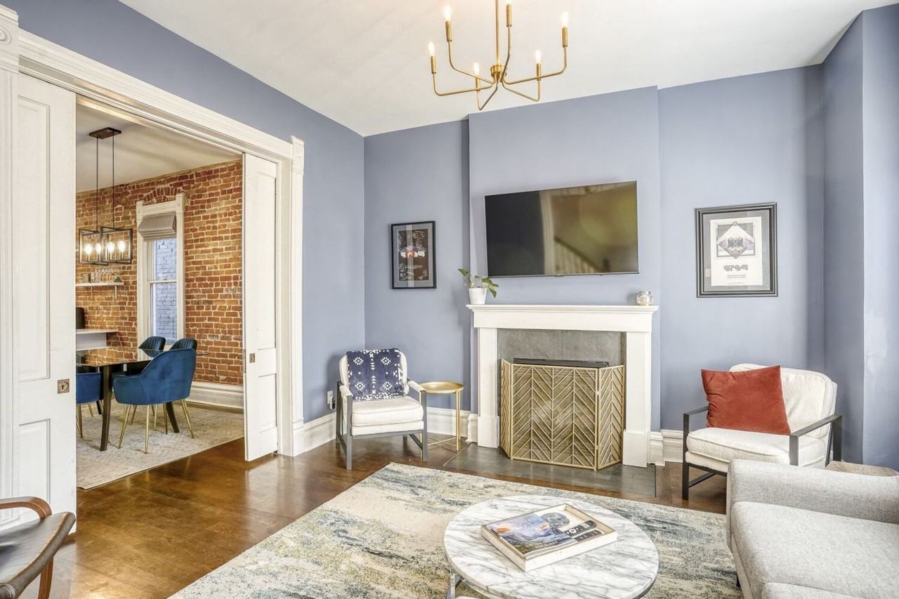 2032 N Ogden St - Photo 7 of 28