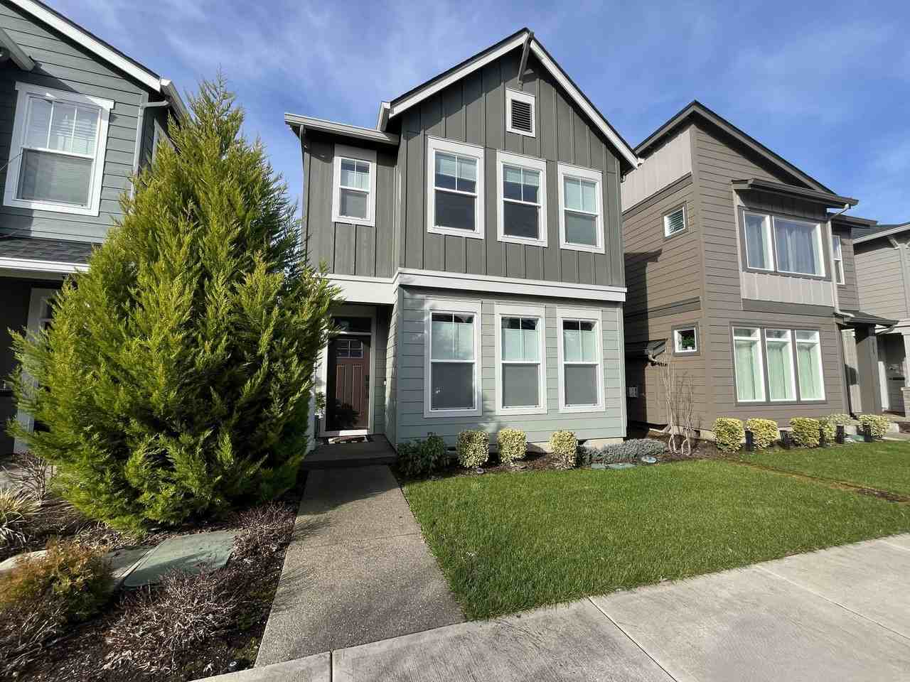 3959 Se 83rd Ave - Photo 3 of 36