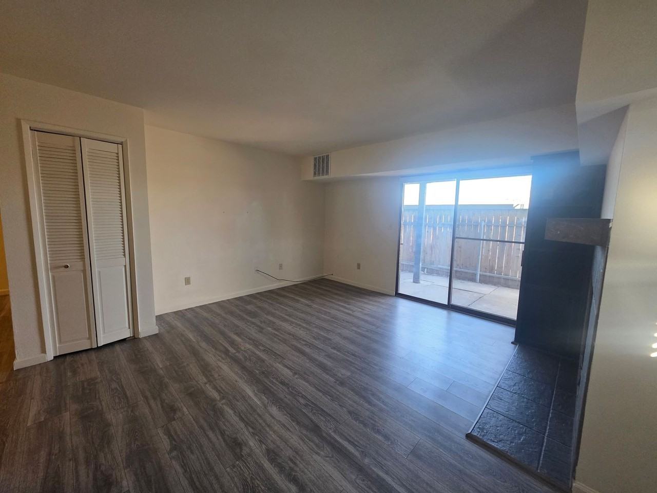 2177 Kietzke Ln - Photo 2 of 13