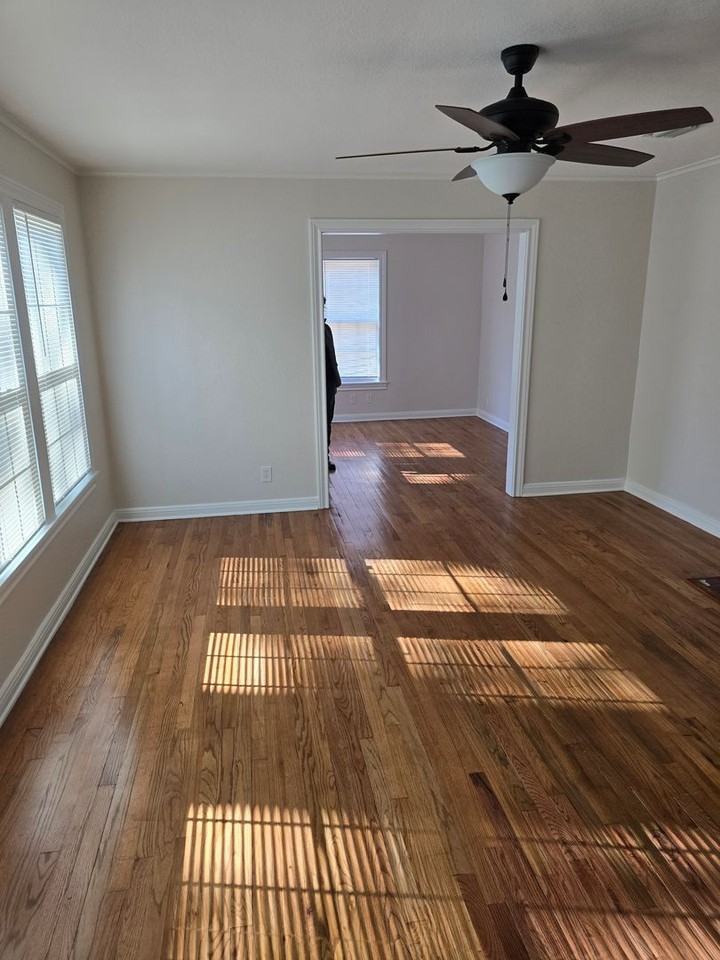 250 Atlantic Ave - Photo 4 of 10