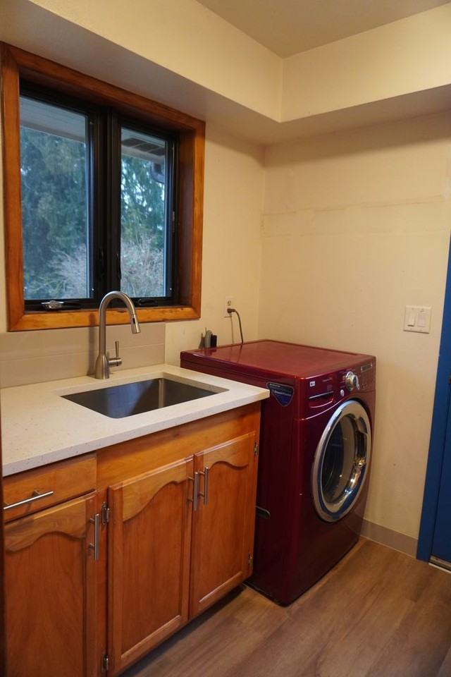 5716 Alki Rd - Photo 7 of 28