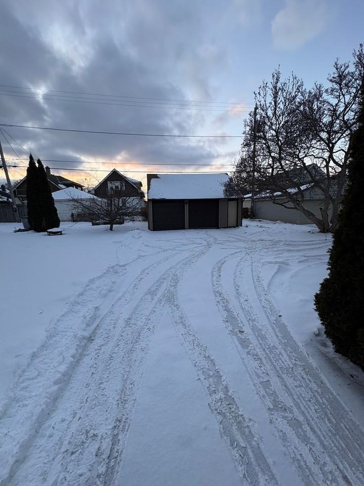 3045 N 60th St - Photo 3 of 16