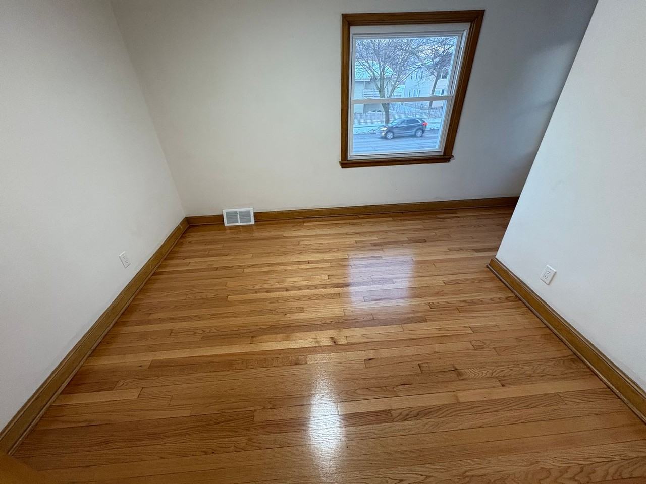 3045 N 60th St - Photo 6 of 16