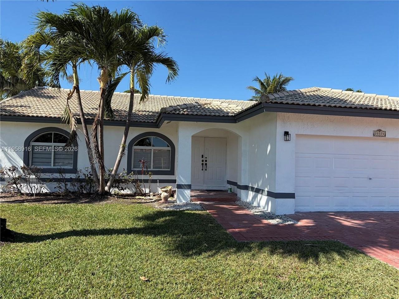 20374 Sw 131st Ct - Photo 5 of 10