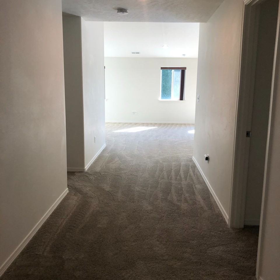 3611 W Everett Pl - Photo 2 of 18