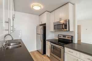 featured image of 431 Indiana St