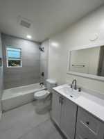 featured image of 400 Bermuda Dr