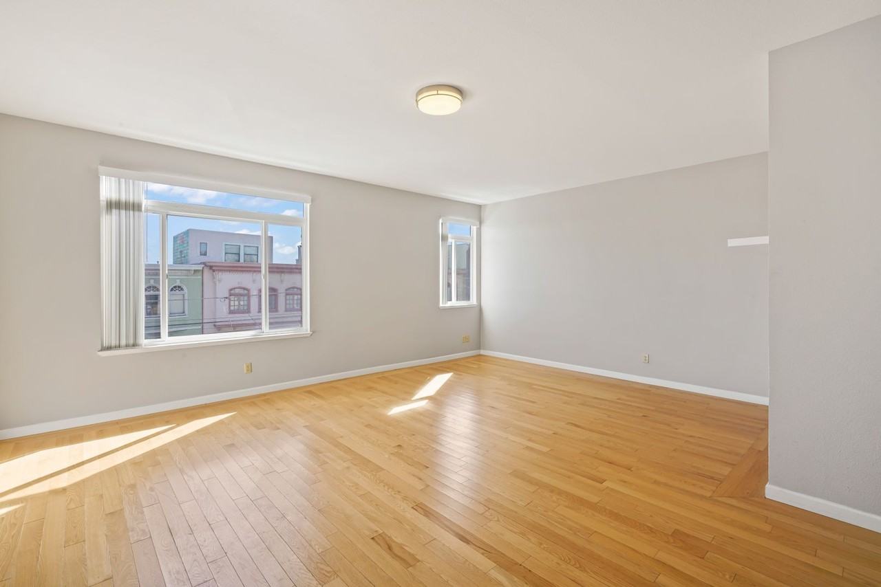 475 34th Ave - Photo 6 of 27