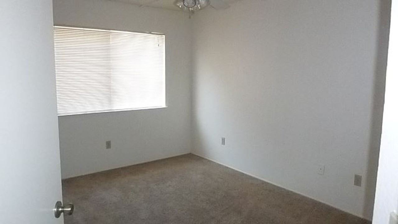 3717 Meade Ct - Photo 5 of 11