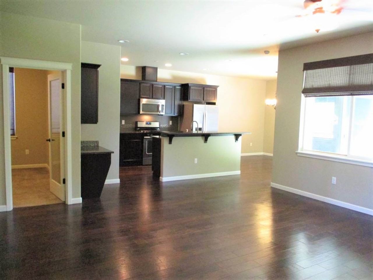 3858 Maritime Ct Sw - Photo 4 of 28