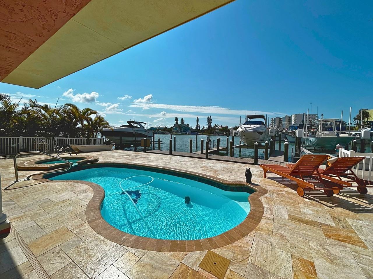 468 137th Avenue Cir - Photo 2 of 20