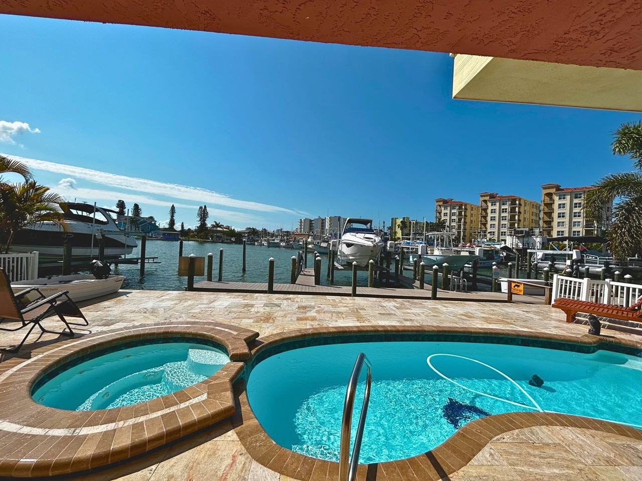 468 137th Avenue Cir - Photo 3 of 20