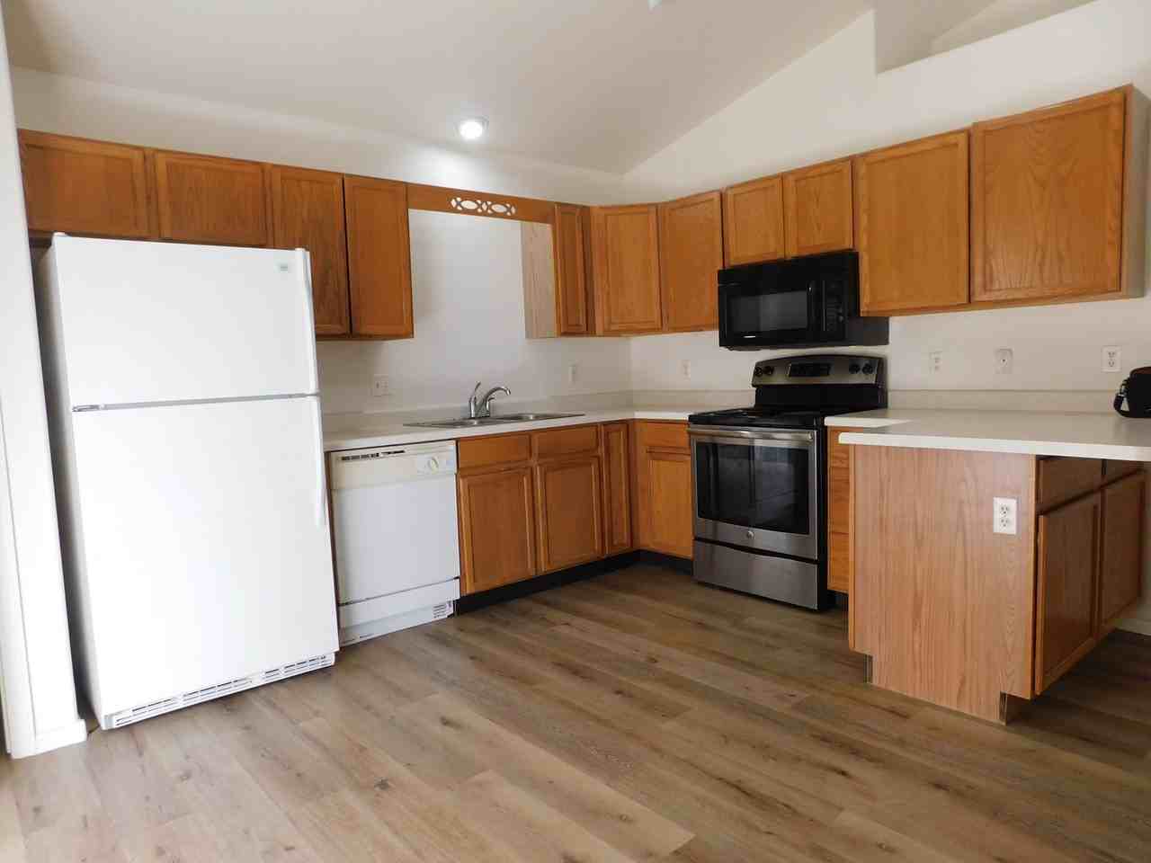 519 29 3/8 Rd #A - Photo 7 of 16