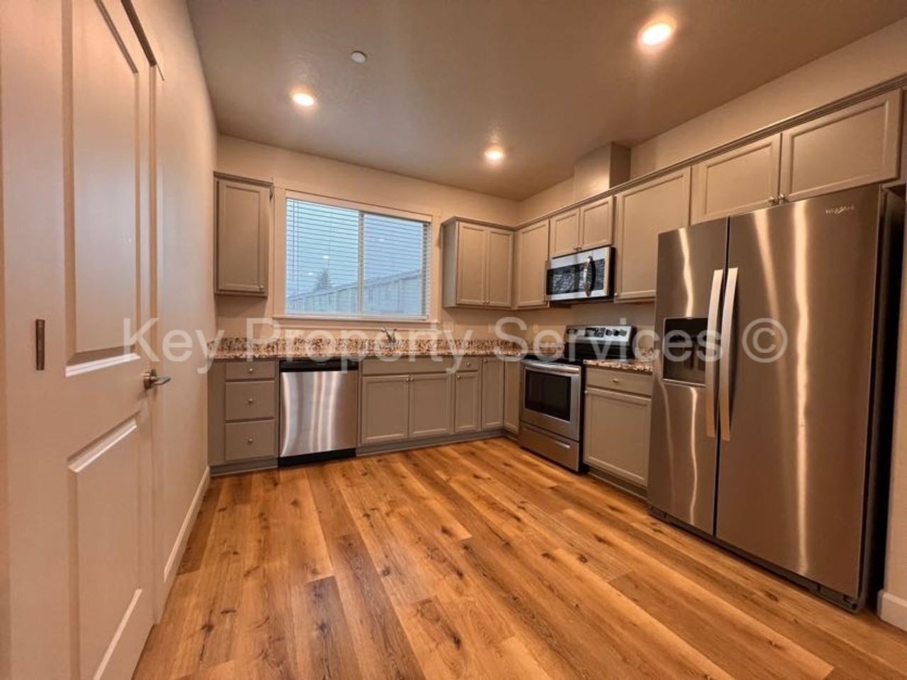 174 Loganberry Ct - Photo 6 of 20