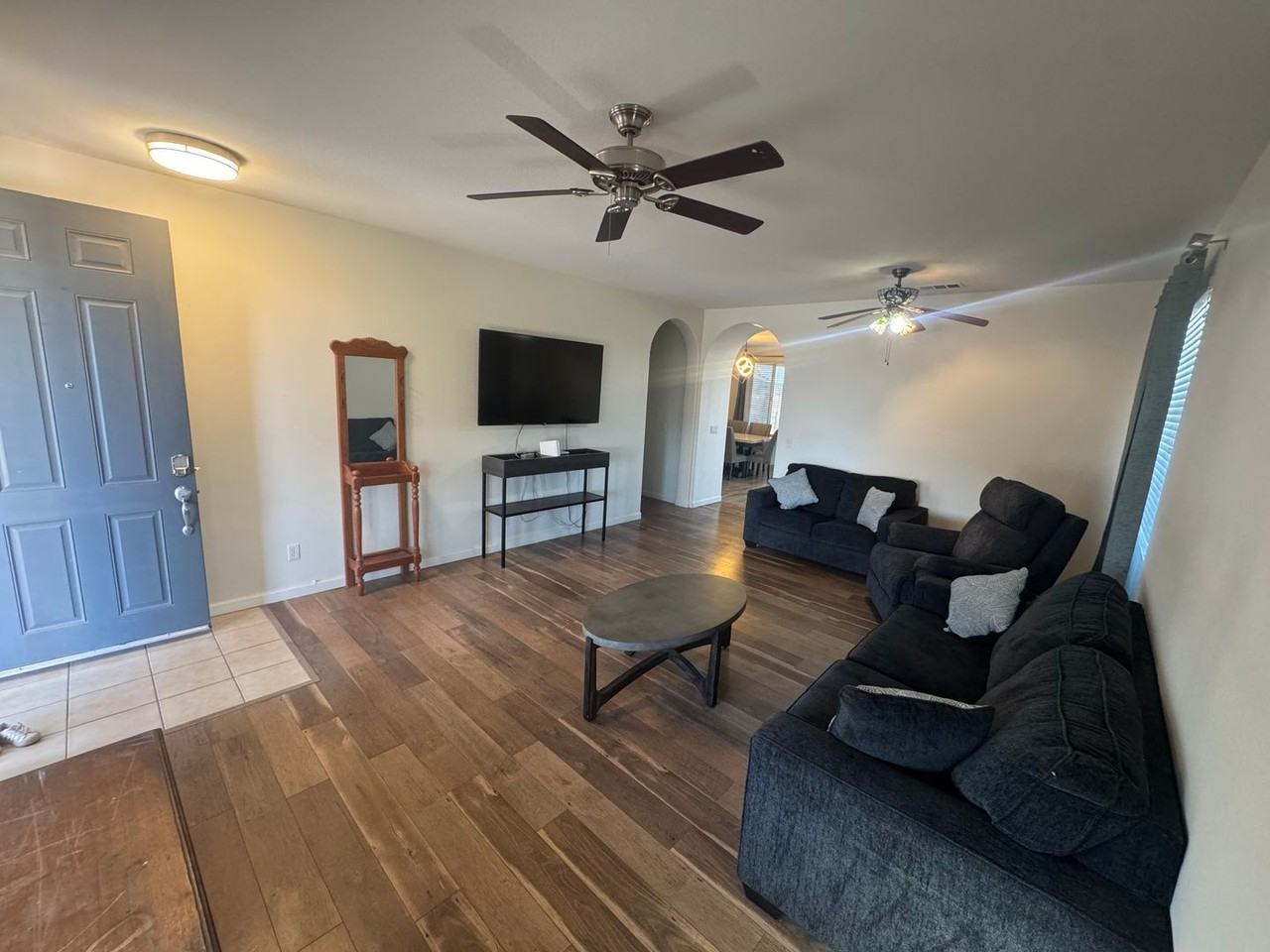 13998 Old Mill Ln - Photo 4 of 29