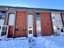 featured image of 524 College Park Dr