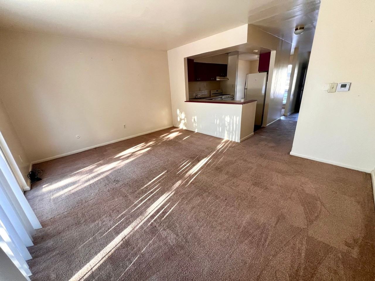 524 College Park Dr - Photo 5 of 26