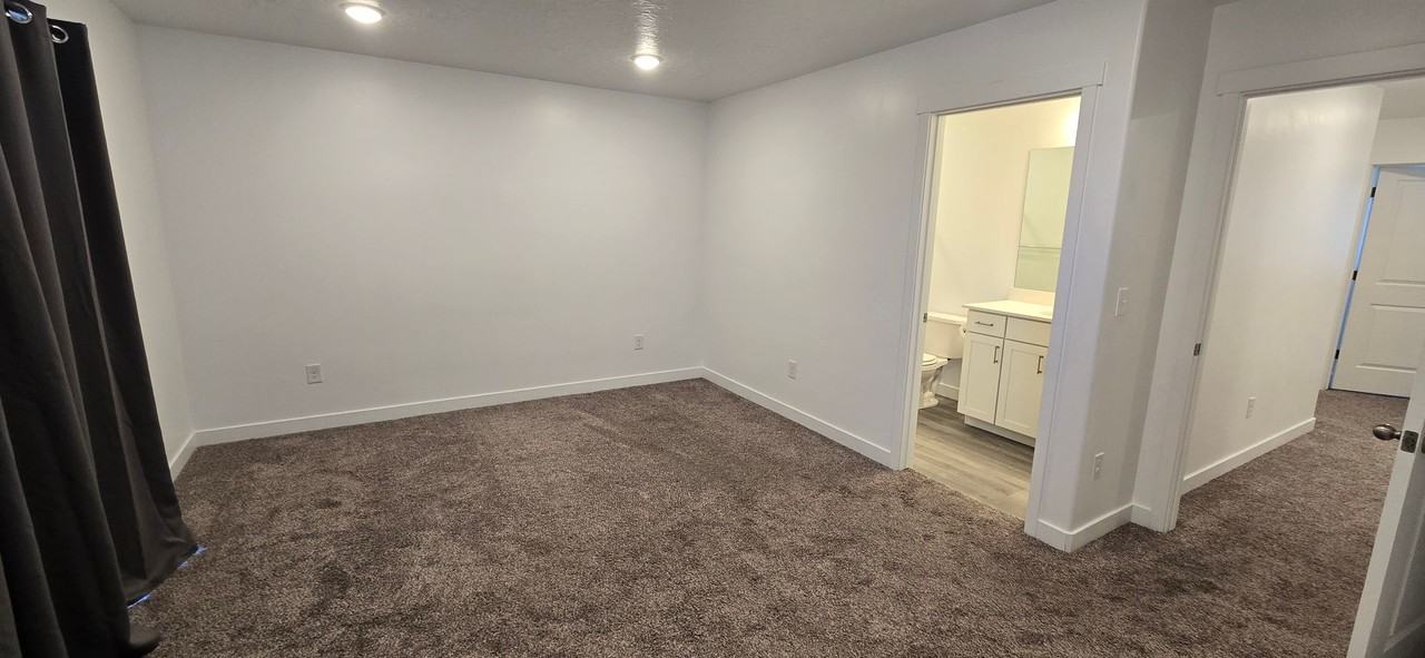 755 N 3860 W - Photo 6 of 46