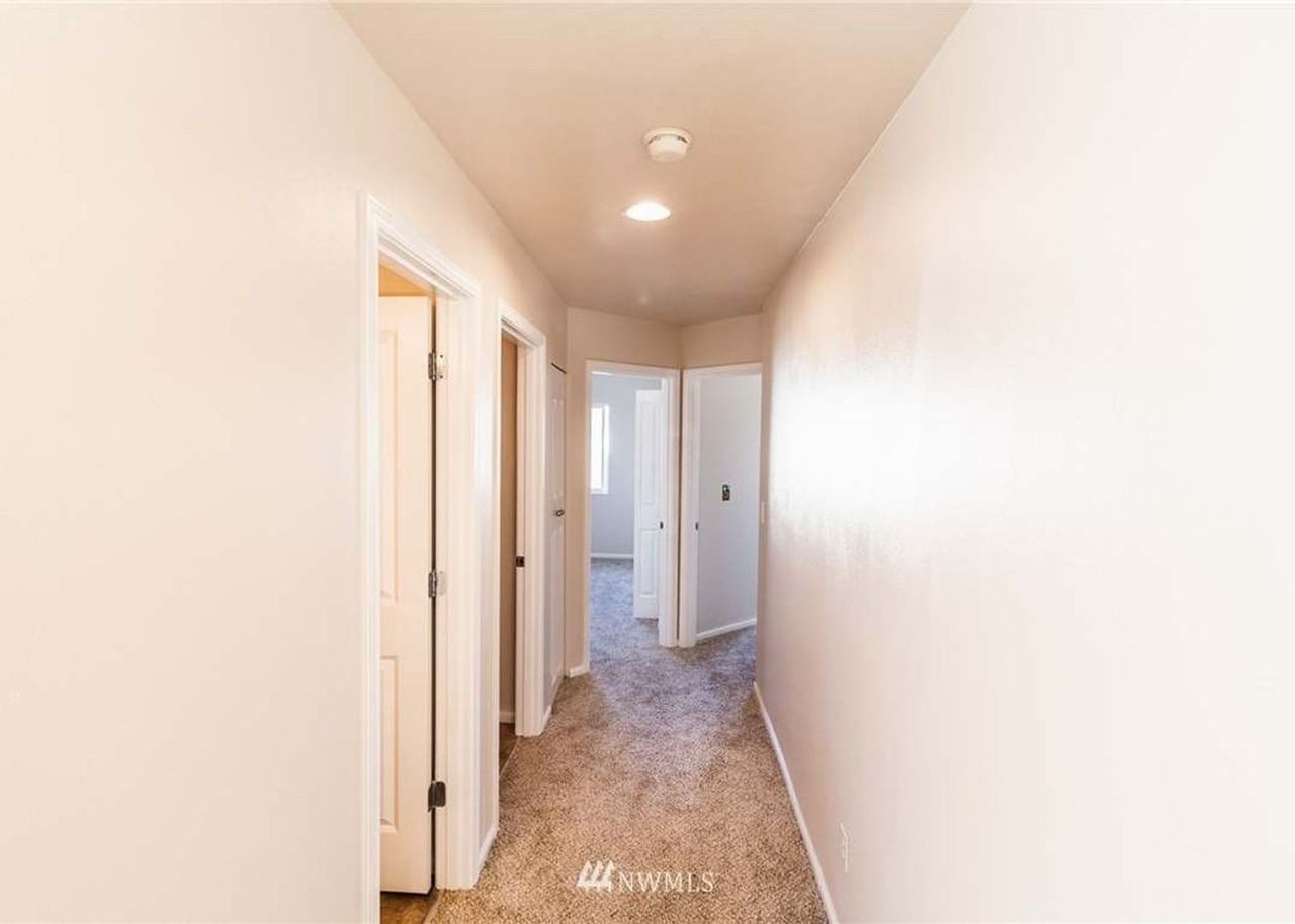 2602 88th Dr Ne - Photo 5 of 27