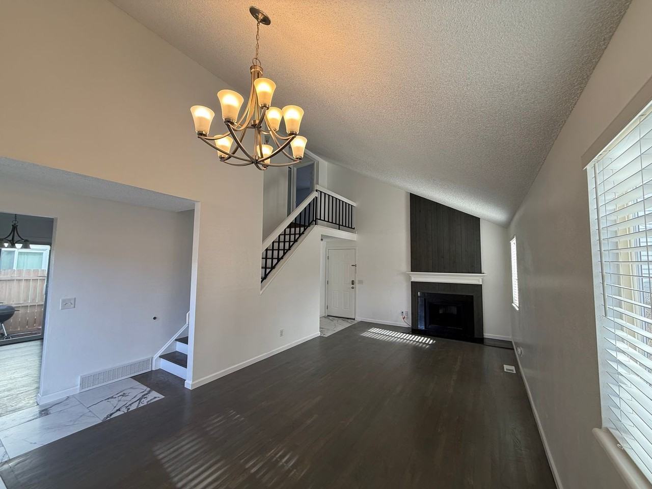 16486 E Radcliff Pl #B - Photo 6 of 27