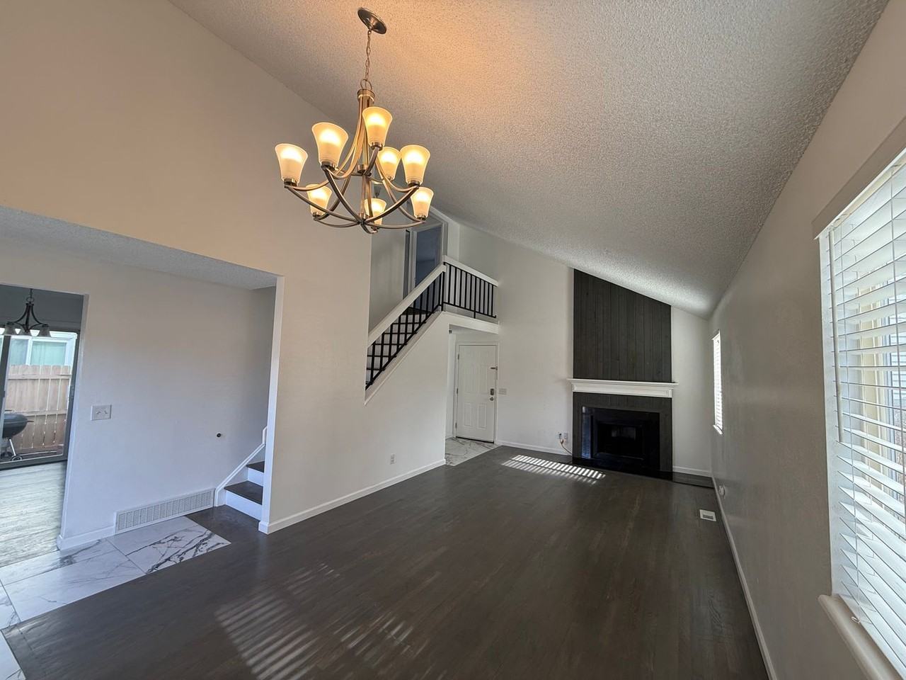 16486 E Radcliff Pl #B - Photo 7 of 27