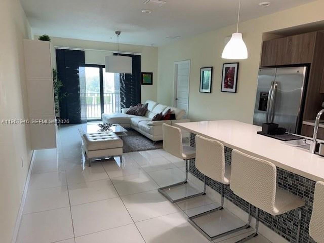 7805 Nw 104th Ave - Photo 3 of 16