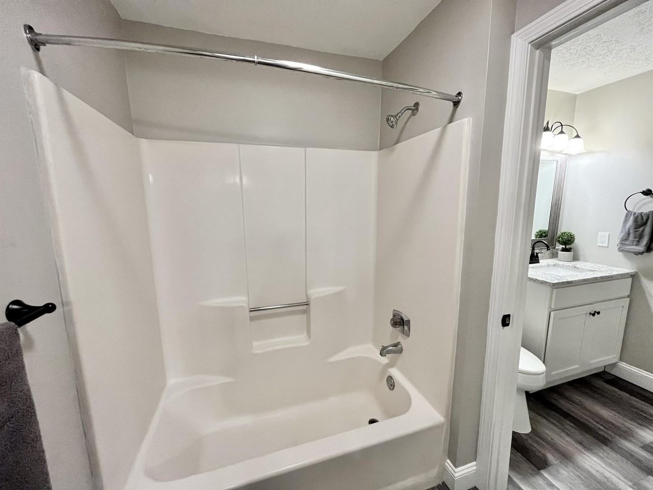 10 Harlow St #G - Photo 5 of 17