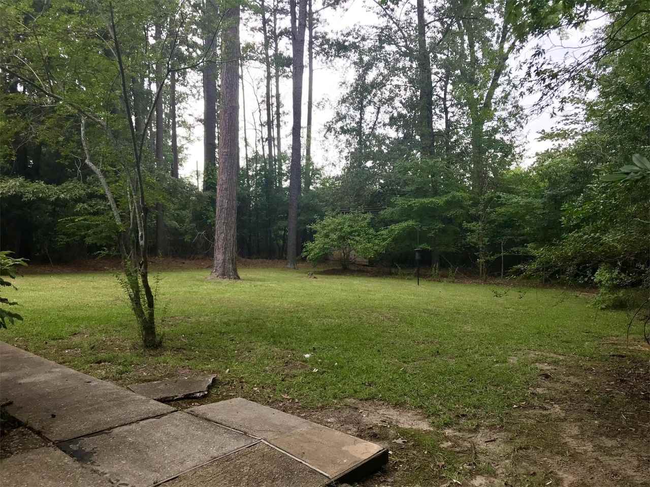 408 Barber Dr - Photo 6 of 27