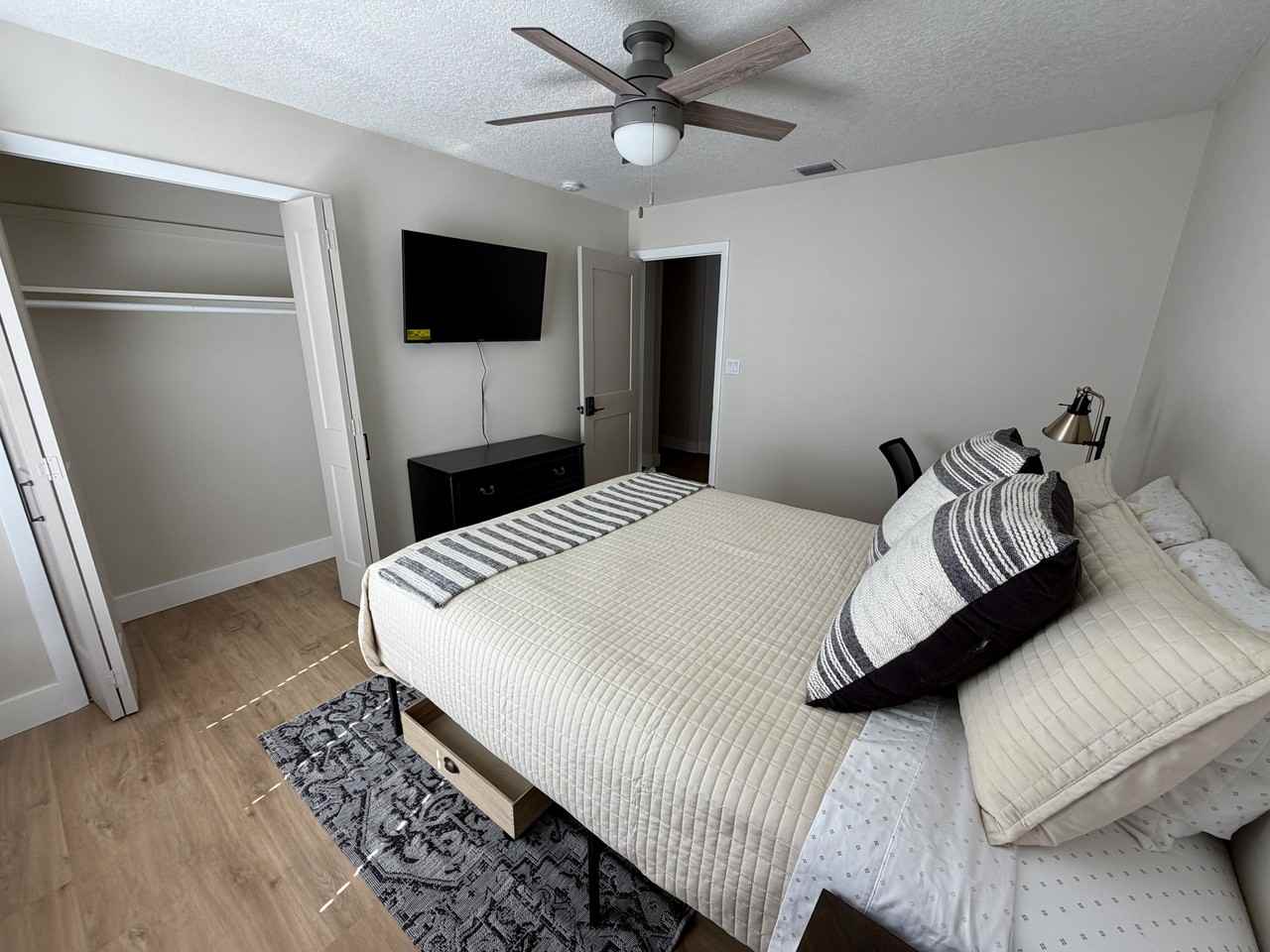 1011 Terry Dr #1 - Photo 6 of 8