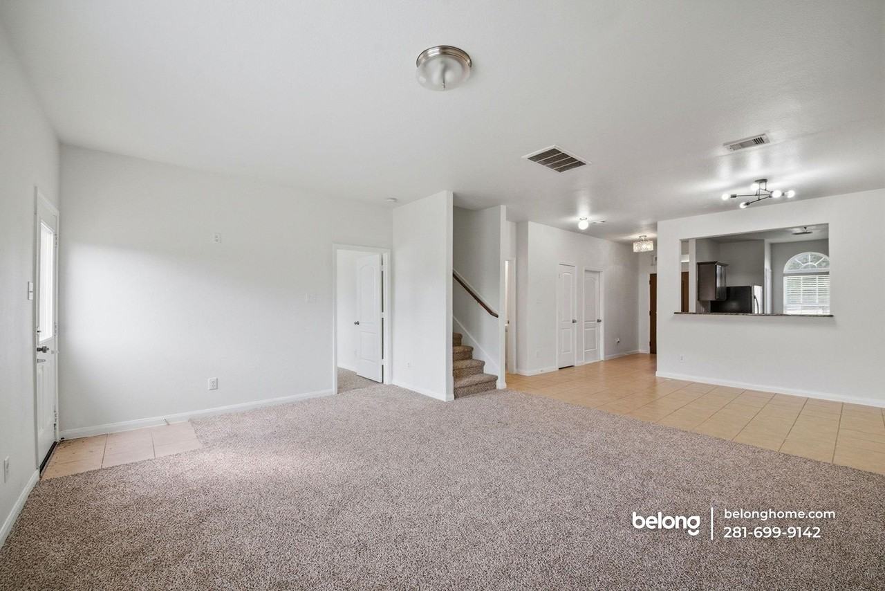 2006 Quiet Palm Ln - Photo 7 of 39