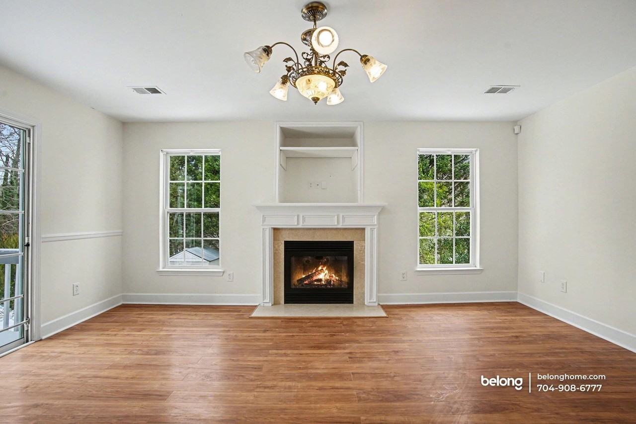 3123 Glen Robin Ct - Photo 5 of 33