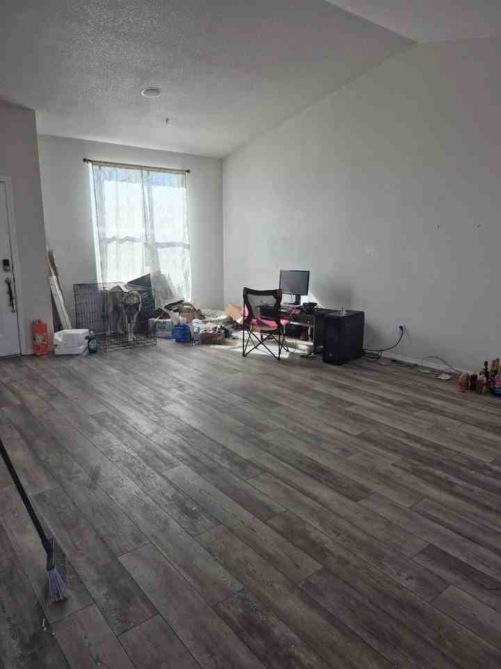 2255 Anthem Pl - Photo 6 of 13