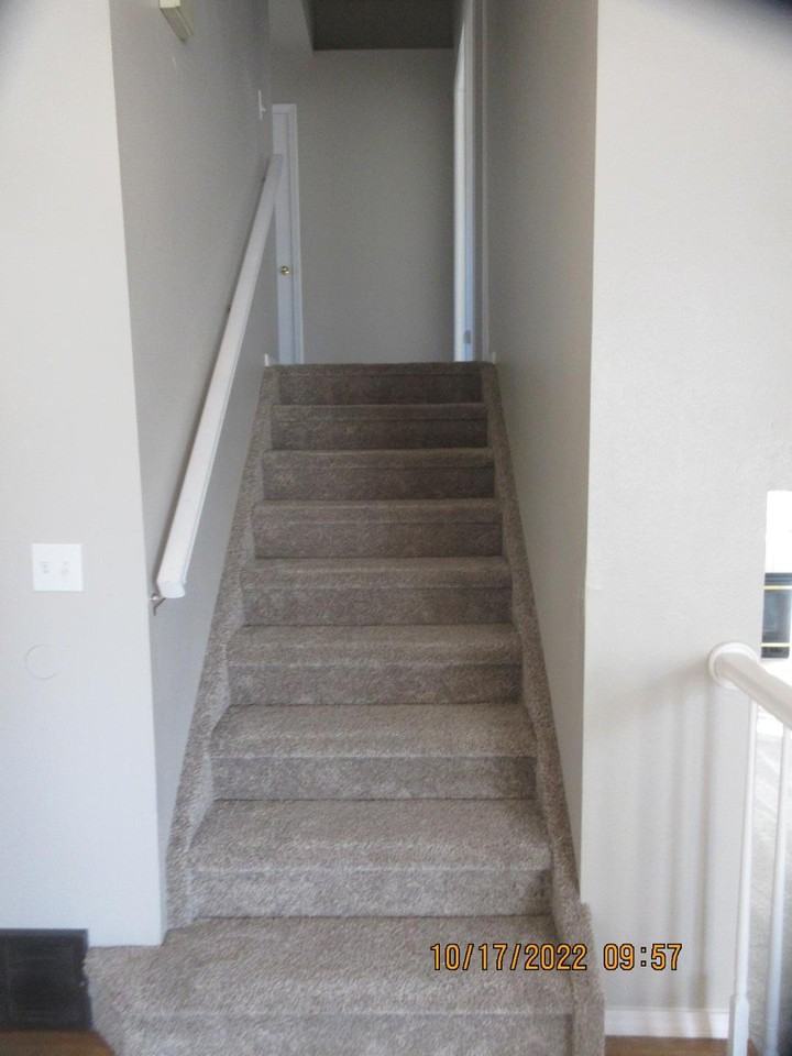 3810 Cranswood Way - Photo 3 of 23