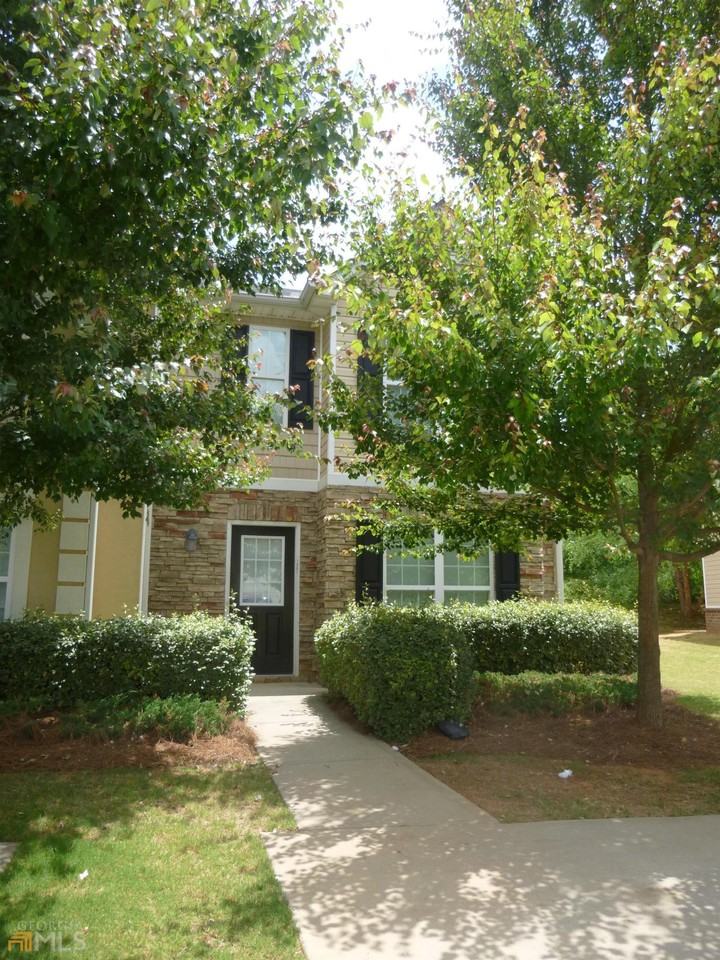 1962 Grove Way - Photo 2 of 10