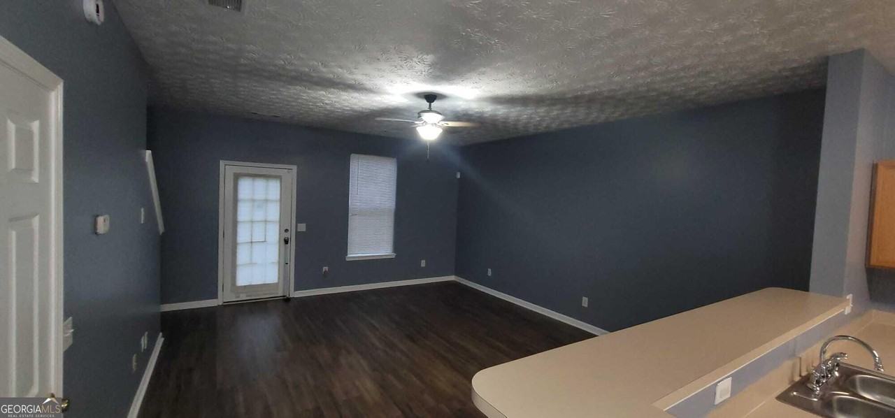 6093 Camden Forrest Cv - Photo 2 of 15
